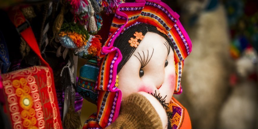 Einer peruanischen Puppe