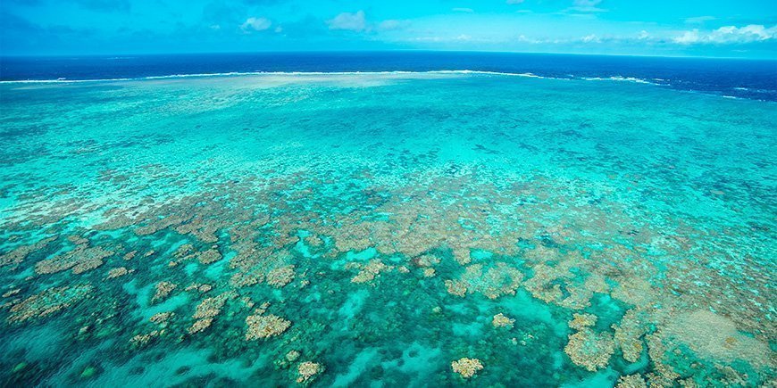 Blick auf das Great Barrier Reef bei Cairns, Australien