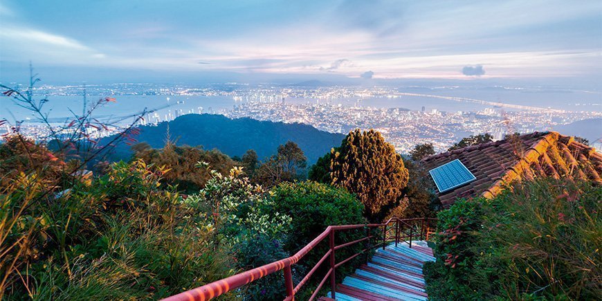 Blick vom Penang Hill in der Morgendämmerung