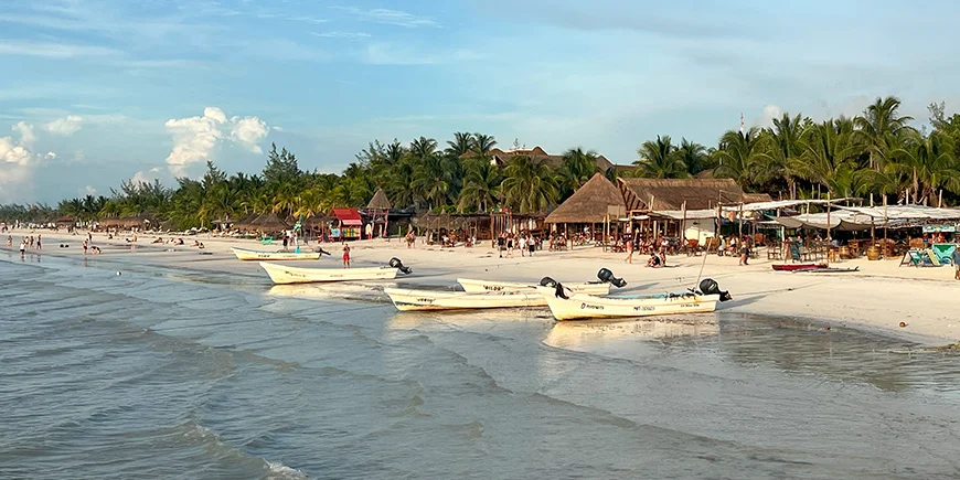 Der wunderschöne Strand von Isla Holbox