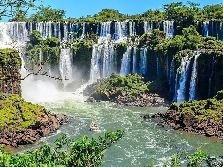 Iguazú-Wasserfälle in Argentinien, Blick vom Teufelsschlund aus